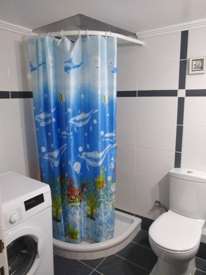 Acropolis Within 10 Minutes Walk! Classical Apartment And A Hostess At Your Side! Atene Esterno foto